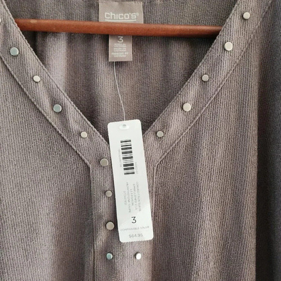 New $64.95 Chico's Top Blouse Size 3 Gray Long Sleeve V-Neck Pullover - Picture 10 of 16